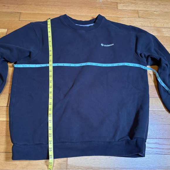 Lululemon Sweatshirt - Picture 2 of 5